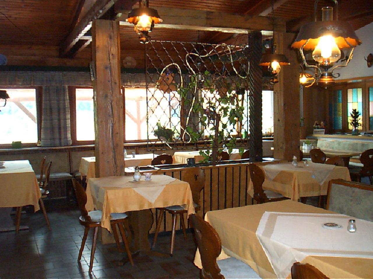 Gasthof Erlenhof Alpirsbach Eksteriør billede